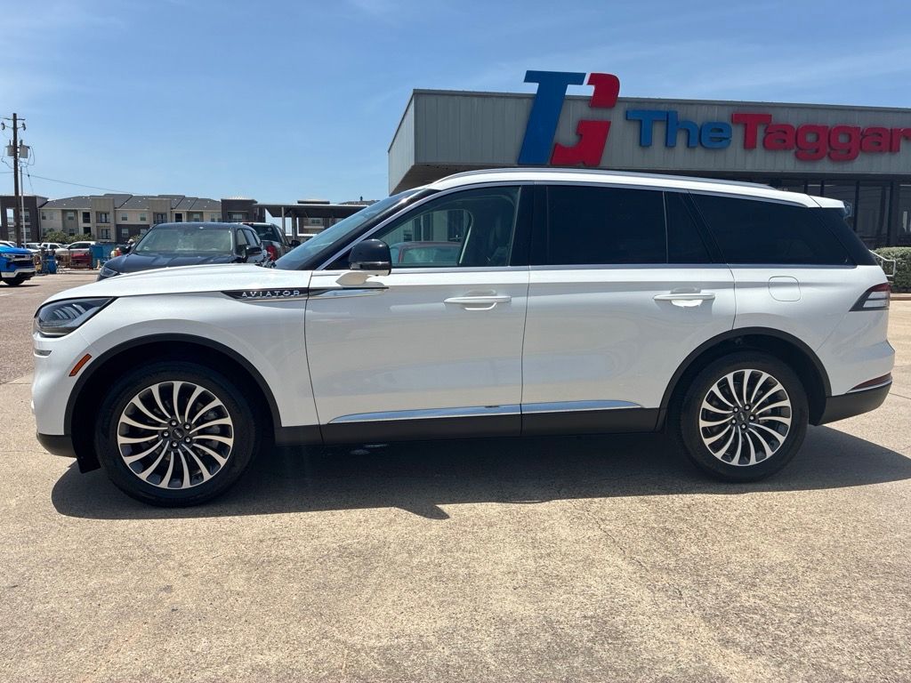 2024 Lincoln Aviator Reserve - Photo 2