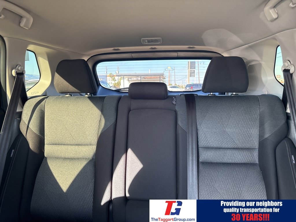 2025 Nissan Rogue SV - Photo 17