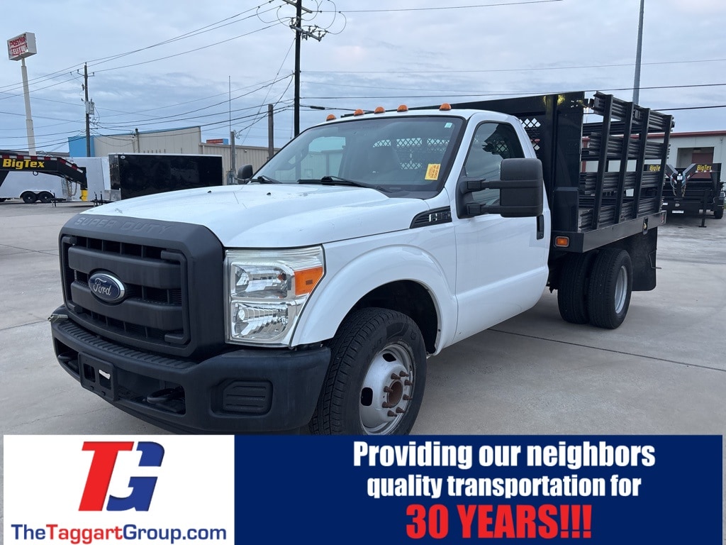 2016 Ford F-350 Super Duty Chassis Cab XL's photo