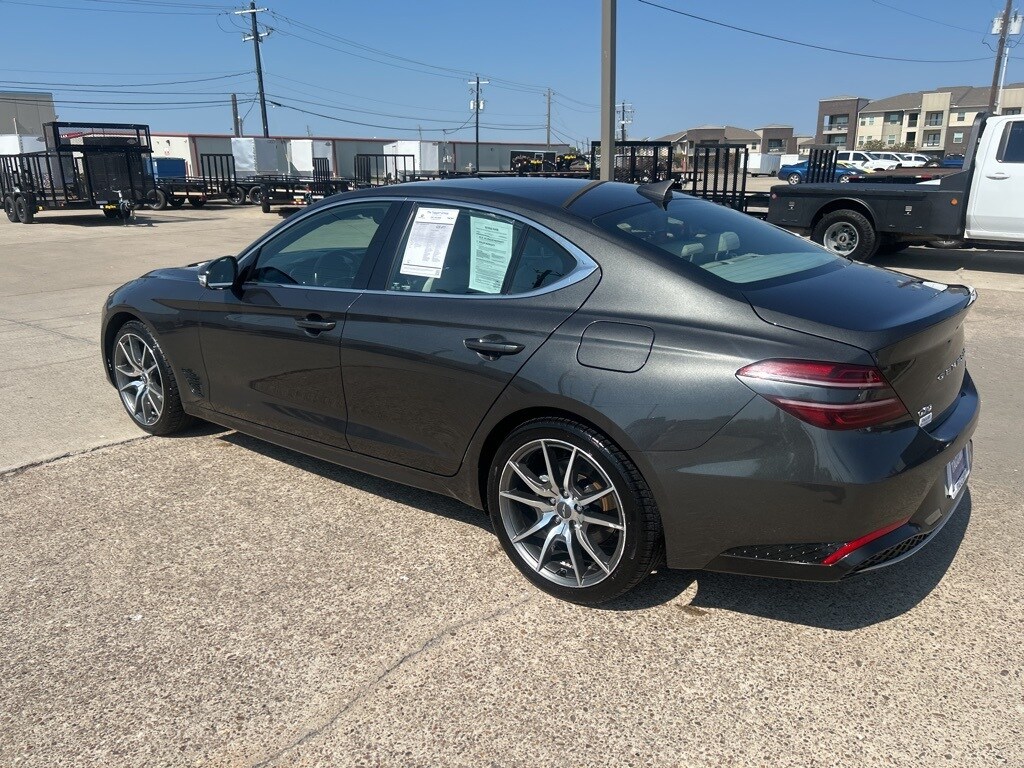 2023 Genesis G70 2.0T photo 2