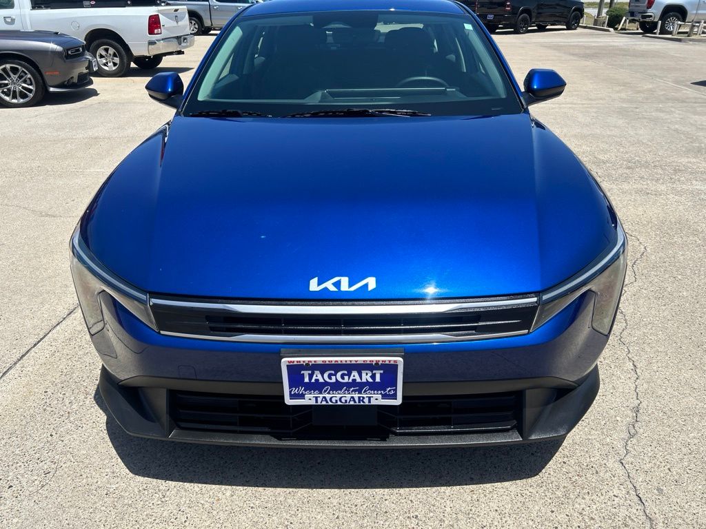 2025 Kia K4 LXS - Photo 10
