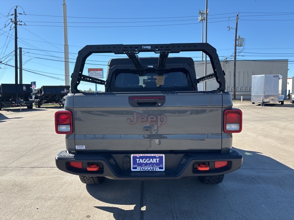Used 2023 Jeep Gladiator Mojave Truck
