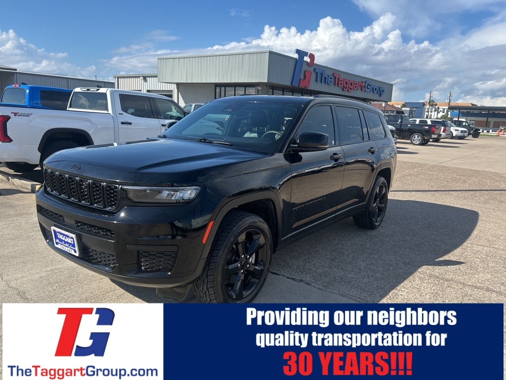 Used 2023 Jeep Grand Cherokee L Altitude SUV