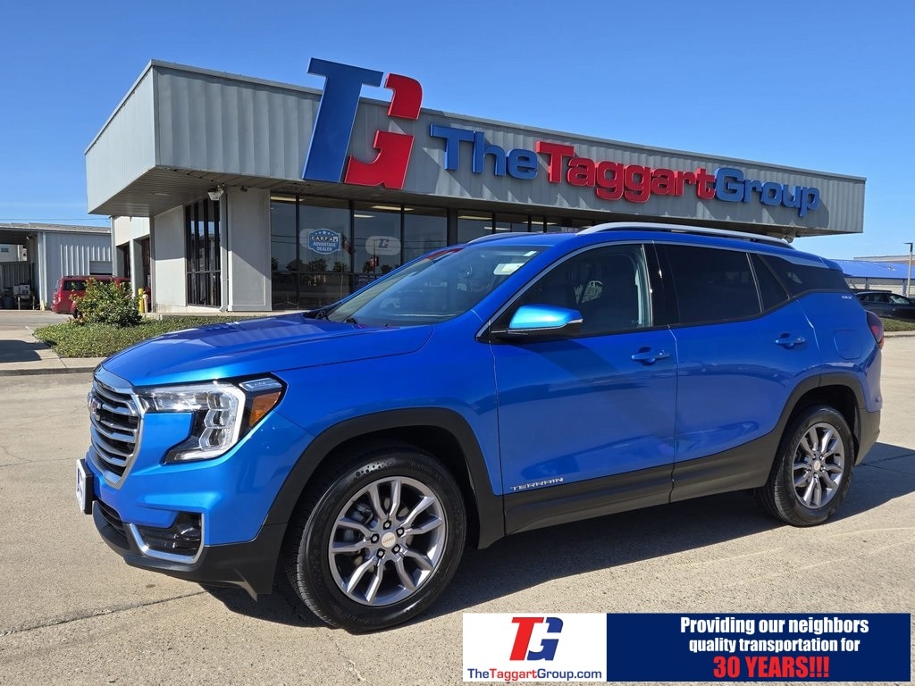 2024 GMC Terrain SLT's photo
