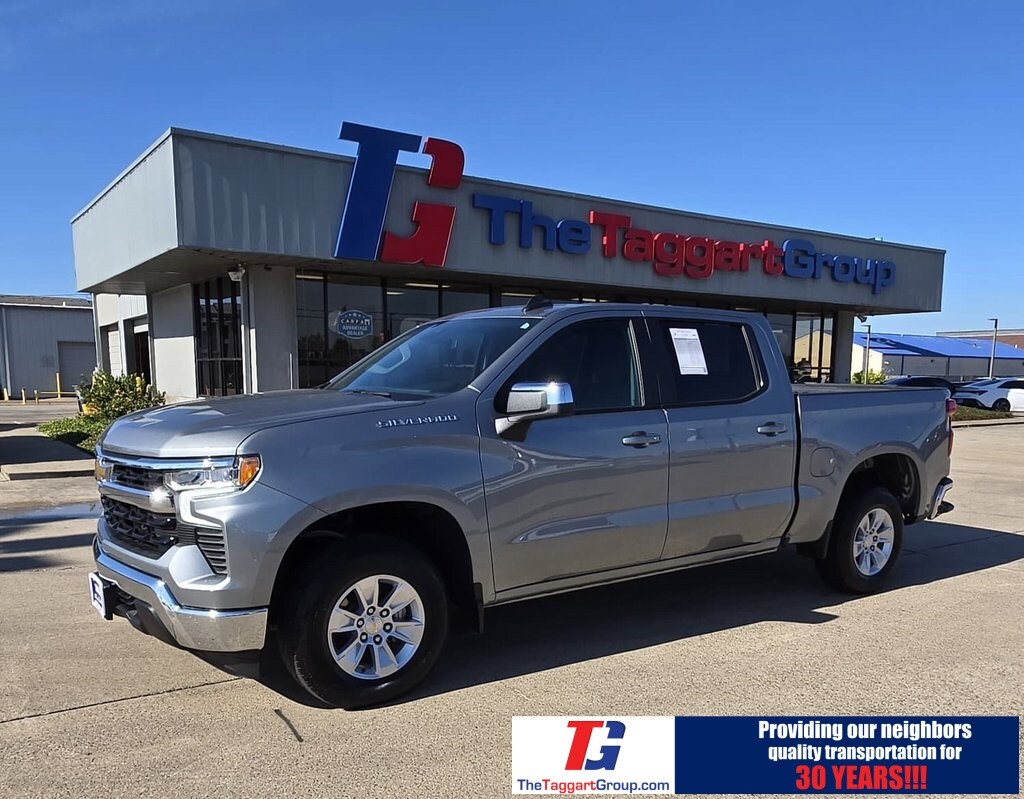 2025 Chevrolet Silverado 1500 LT's photo