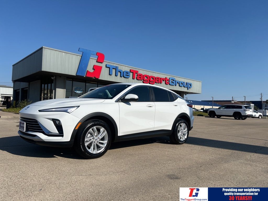 2025 Buick Envista Preferred's photo