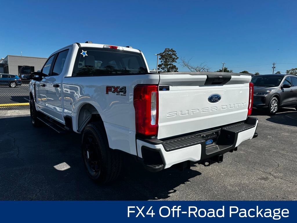 New 2026 Ford F-250  Truck Crew Cab