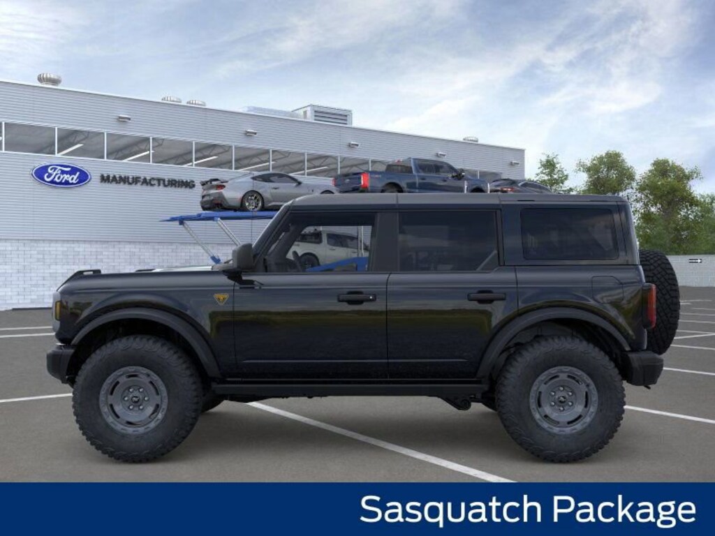 New 2025 Ford Bronco Badlands SUV