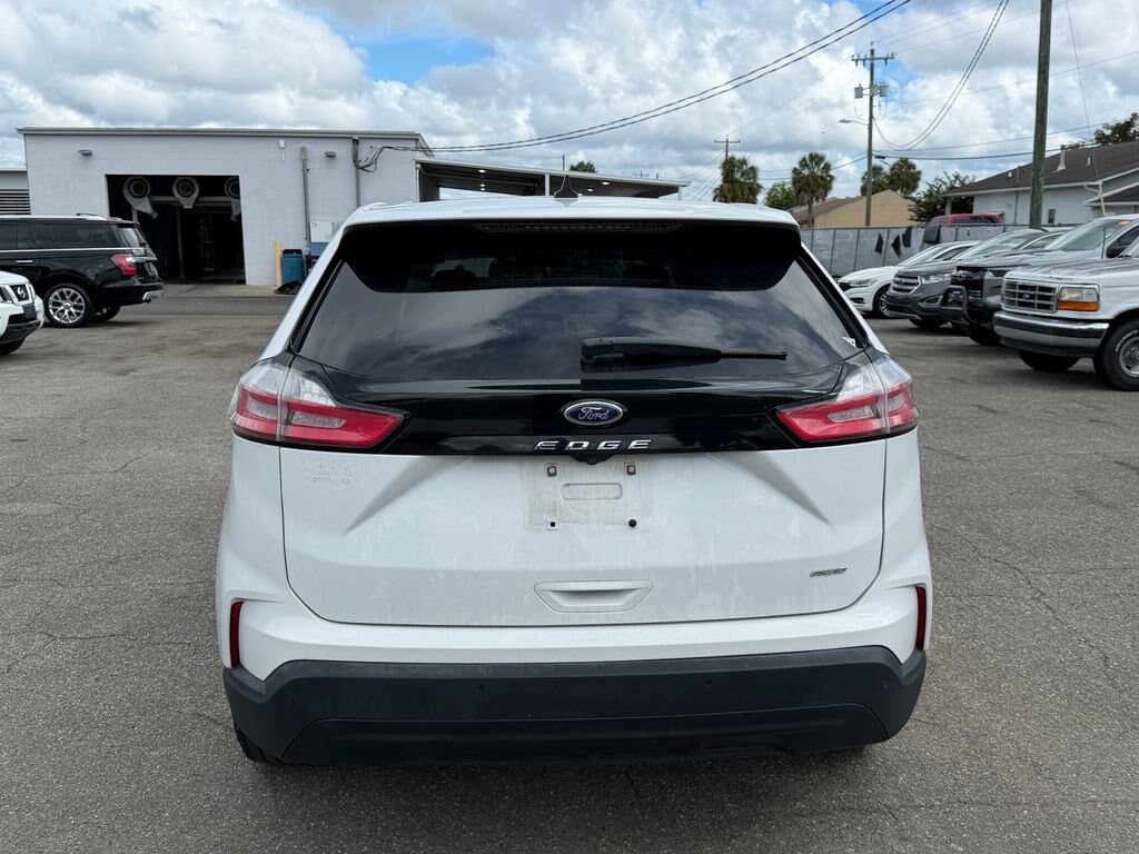 Used 2021 Ford Edge SE SUV
