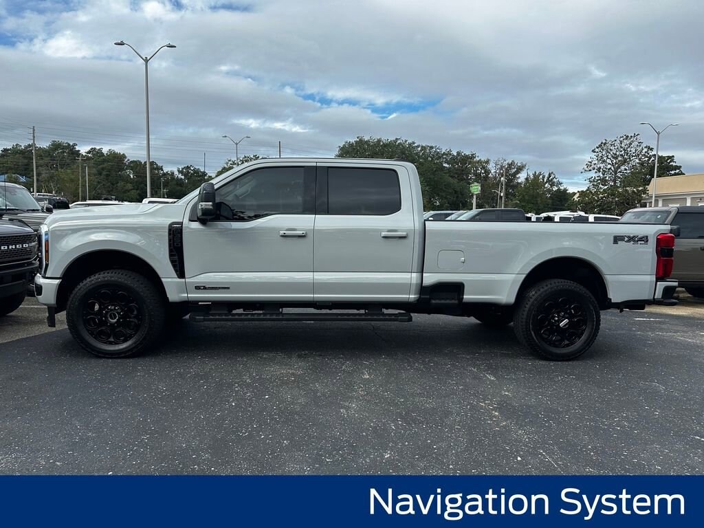 New 2025 Ford F-350  Truck Crew Cab