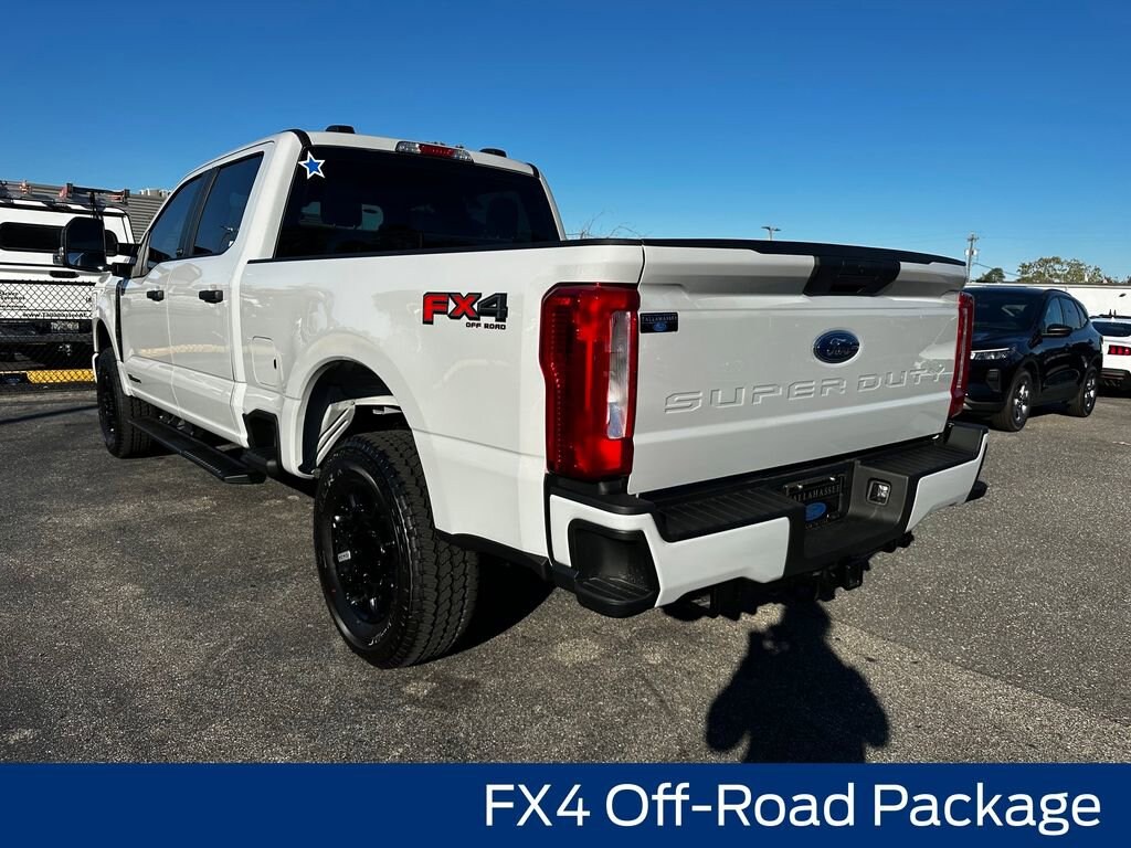 New 2026 Ford F-250 Truck Crew Cab