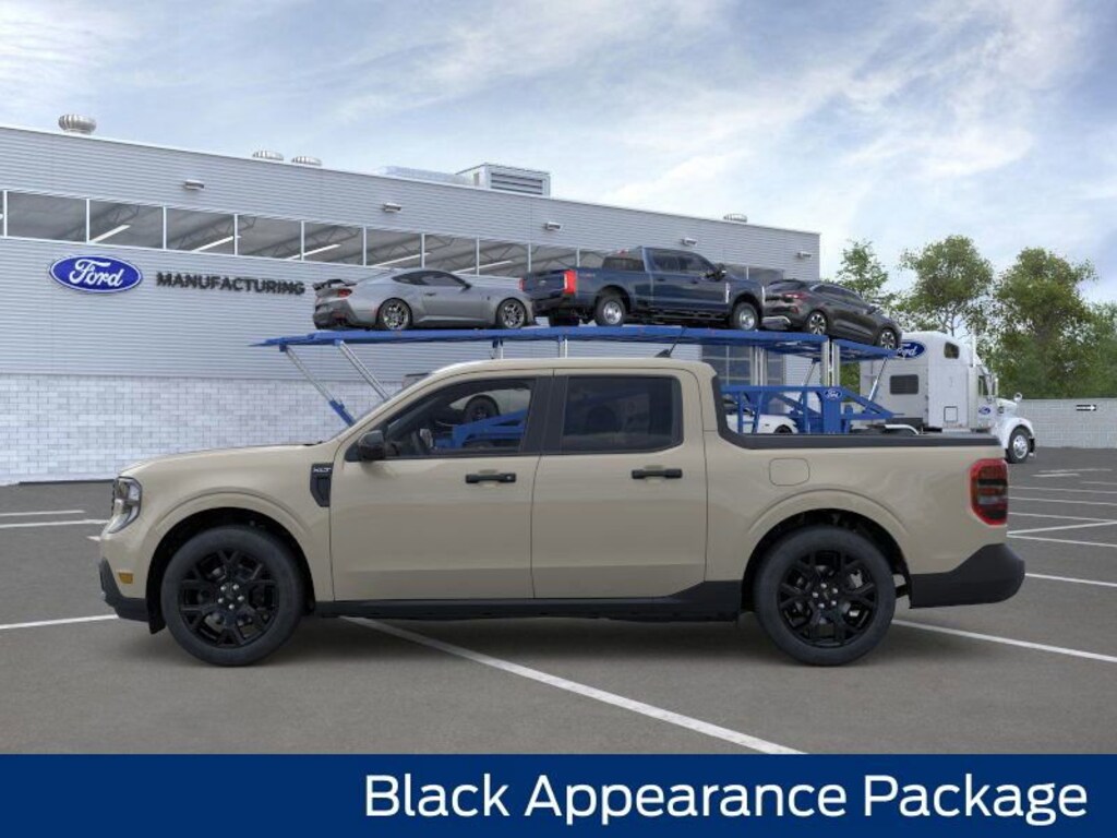 New 2025 Ford Maverick XLT Truck SuperCrew