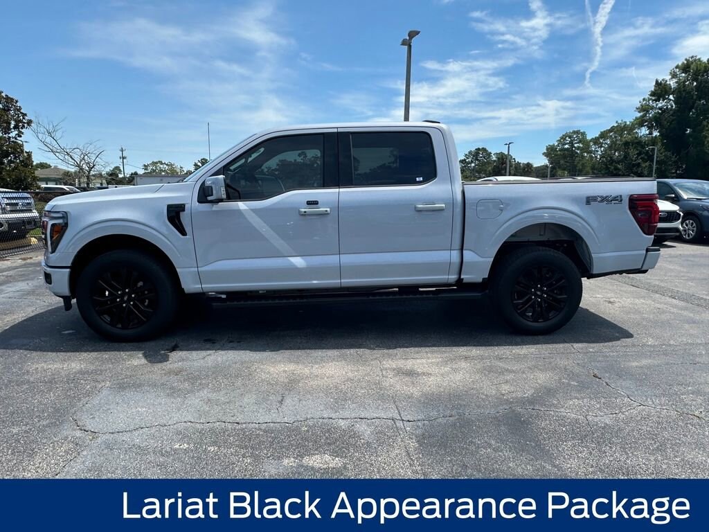 New 2025 Ford F-150 Lariat Truck SuperCrew Cab