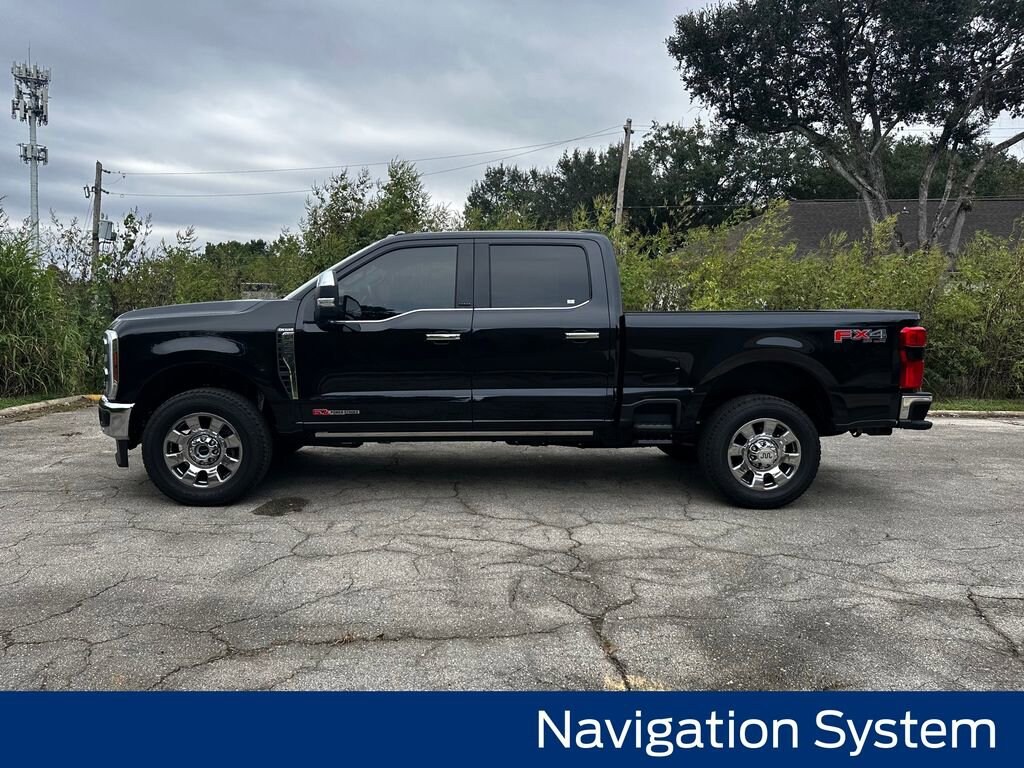 New 2025 Ford F-250 Truck Crew Cab