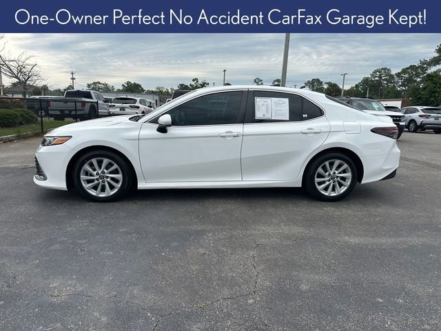 Used 2022 Toyota Camry LE with VIN 4T1C11AK1NU624045 for sale in Lighthouse Point, FL