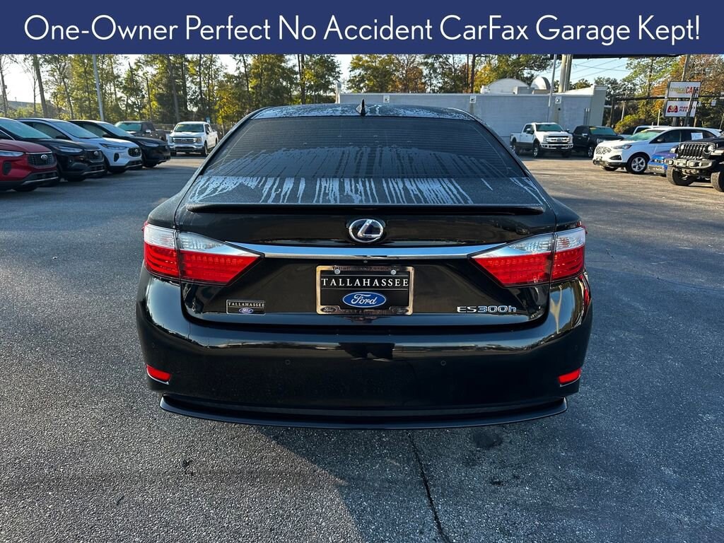 Used 2015 Lexus ES 300h Sedan