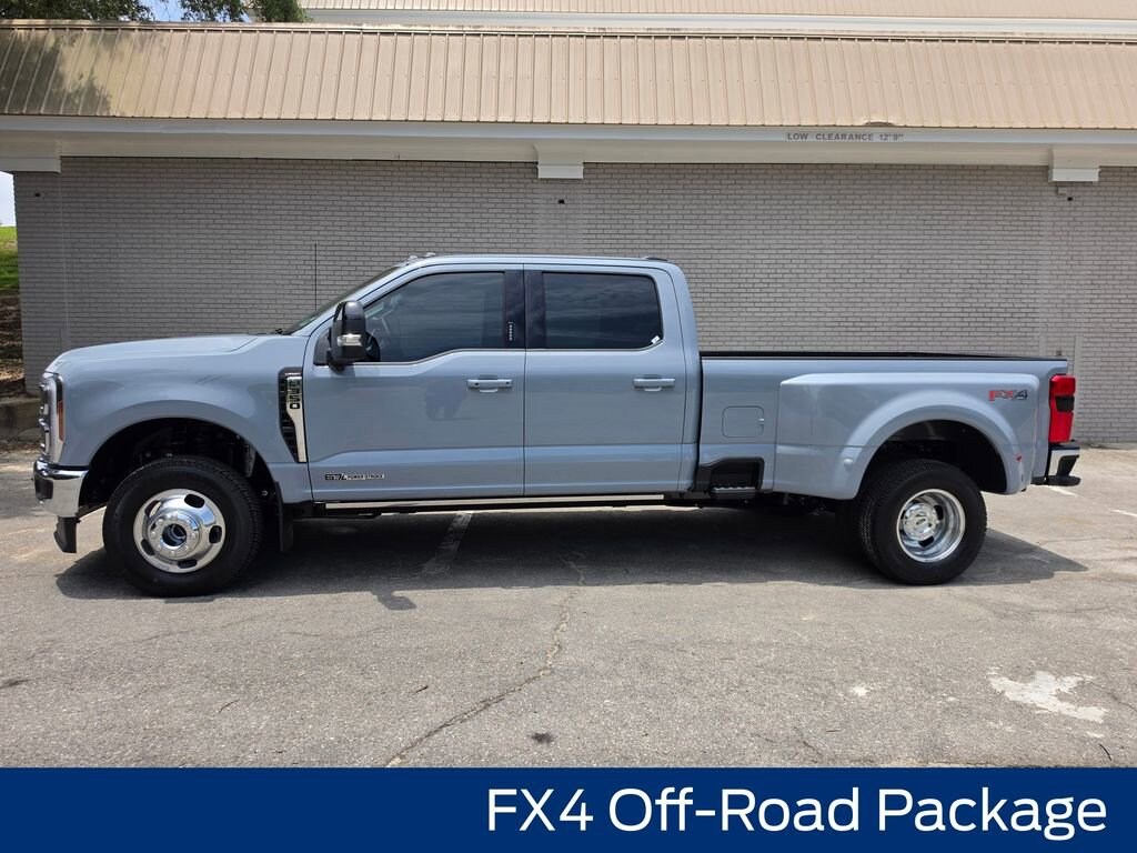 New 2026 Ford F-350 Truck Crew Cab