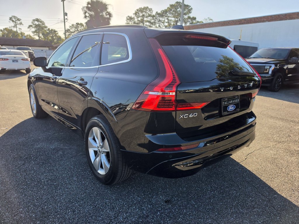 Used 2022 Volvo XC60 B5 AWD Momentum SUV
