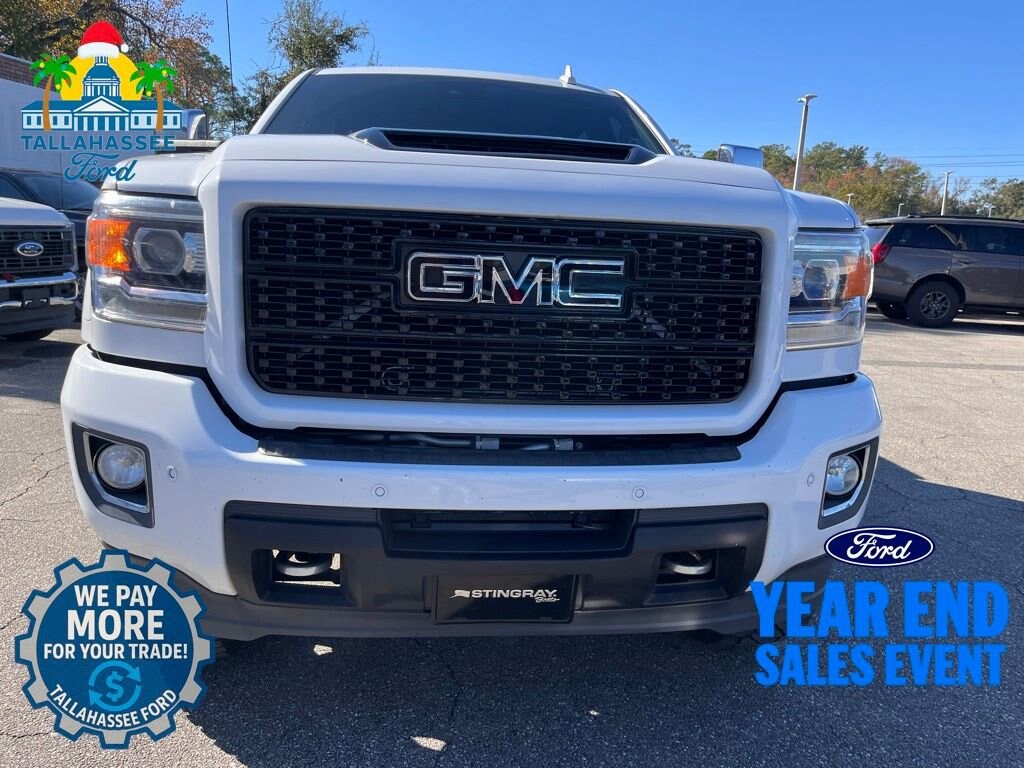 Used 2017 GMC Sierra 2500HD Denali Truck Crew Cab