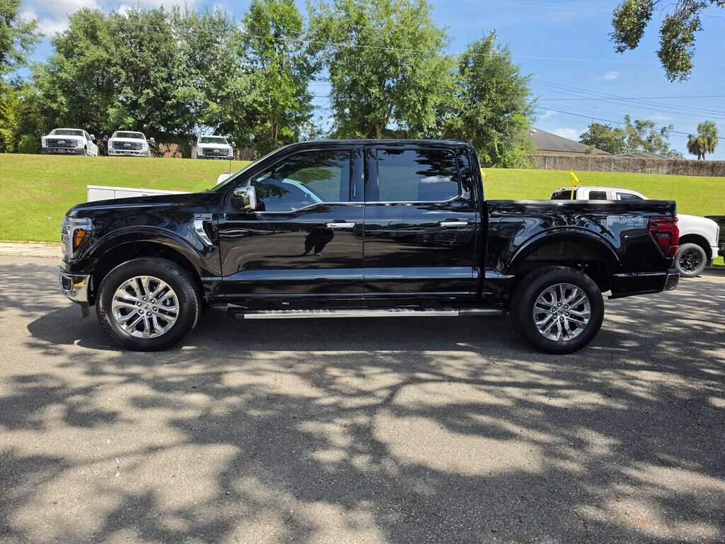 New 2026 Ford F-150 Lariat Truck SuperCrew Cab