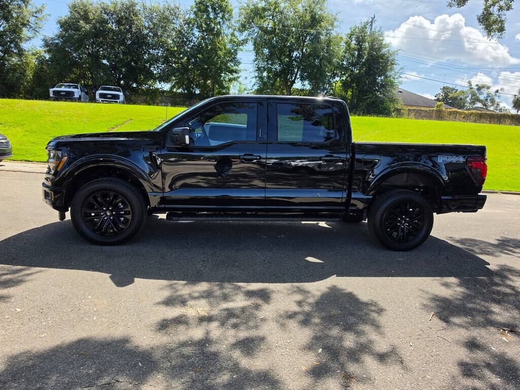 New 2026 Ford F-150 XLT Truck SuperCrew Cab