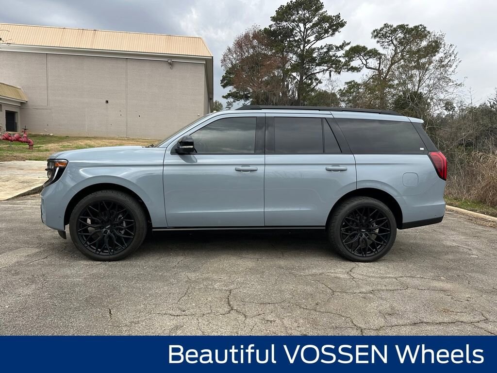 New 2025 Ford Expedition Platinum SUV