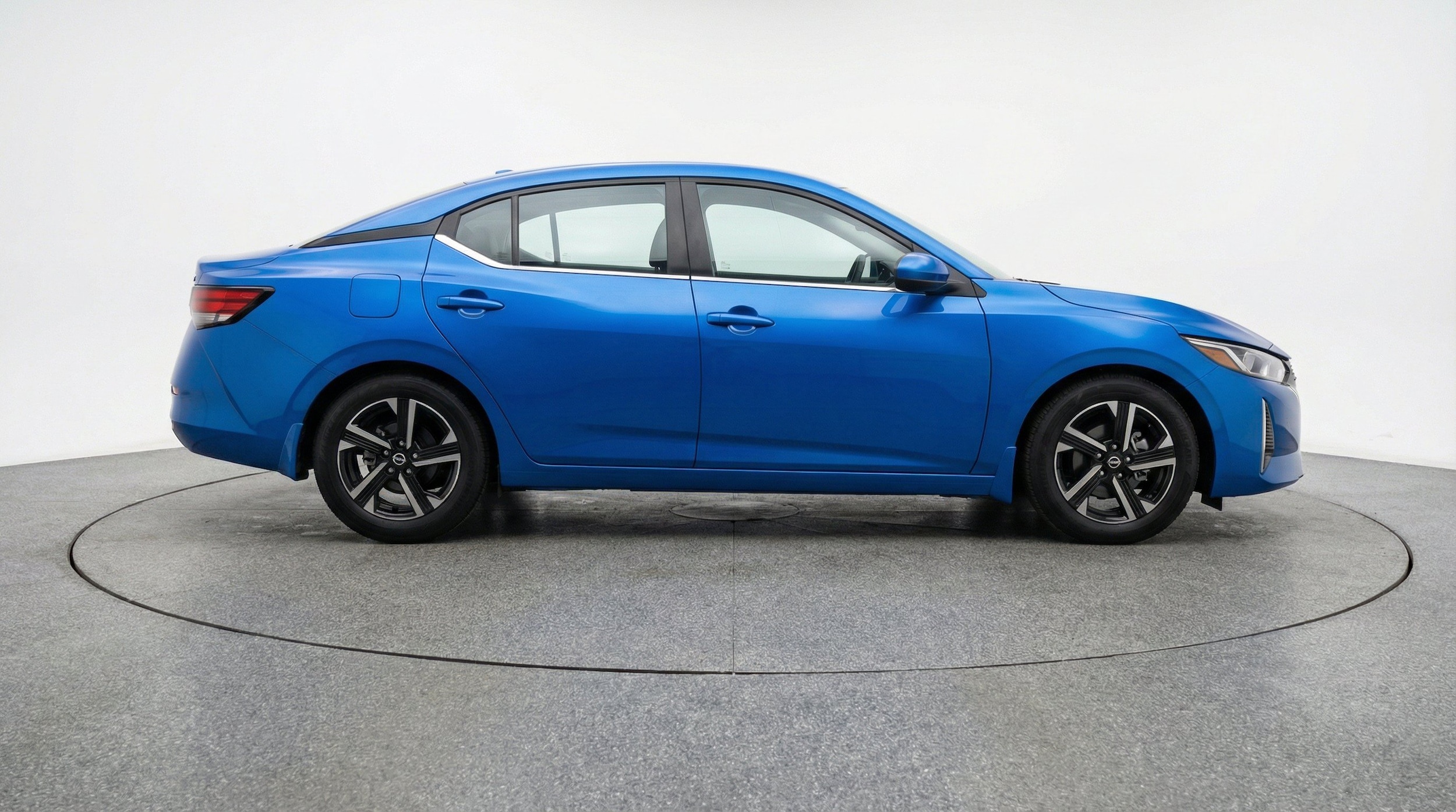 Thumbnail: 2025 Nissan Sentra - 11