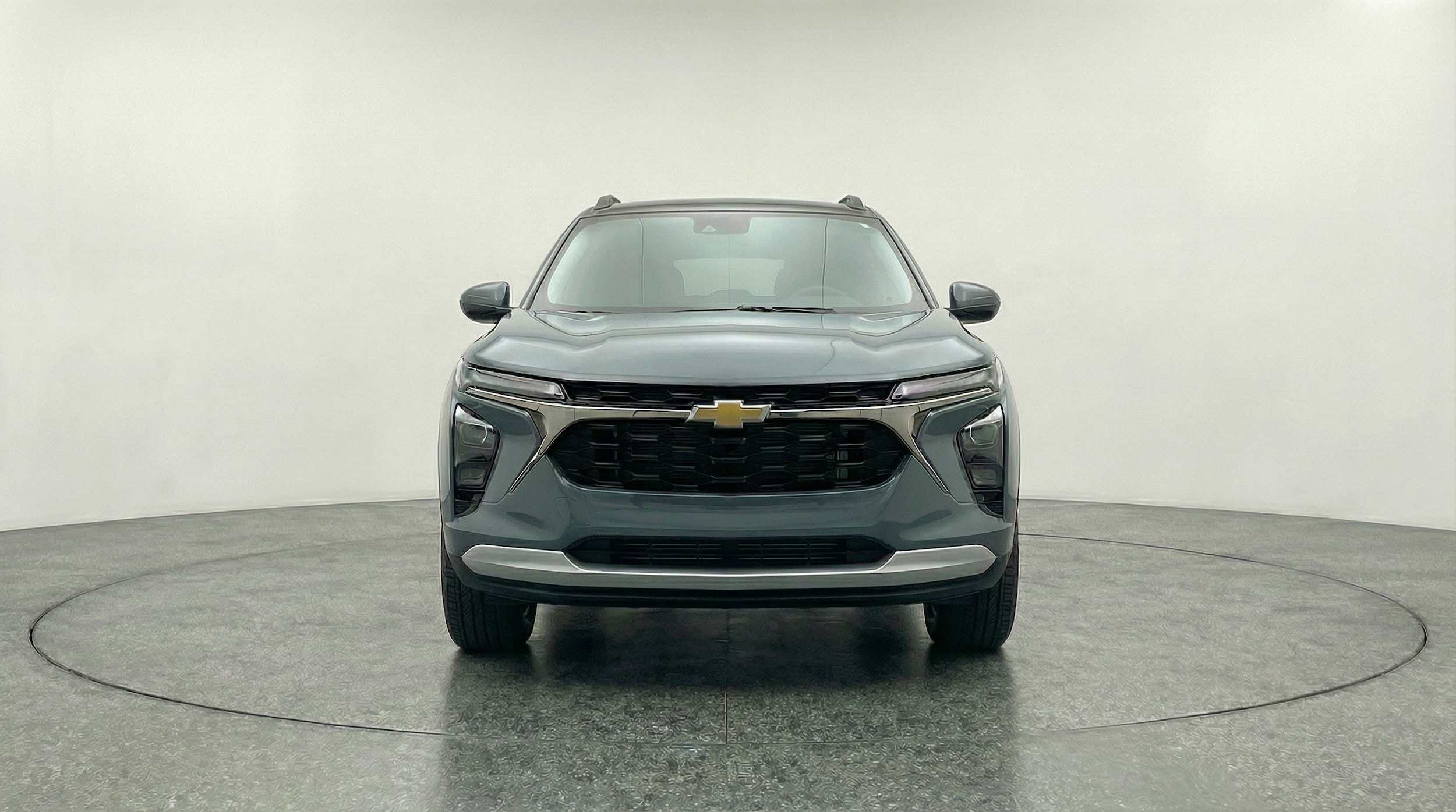 Thumbnail: 2025 Chevrolet Trax - 2