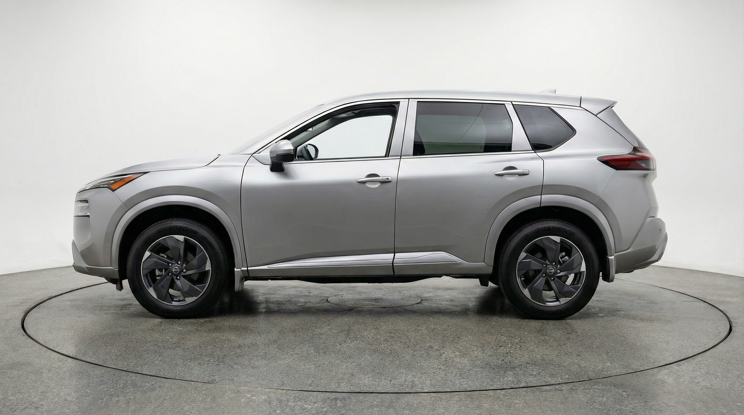 Thumbnail: 2025 Nissan Rogue - 4