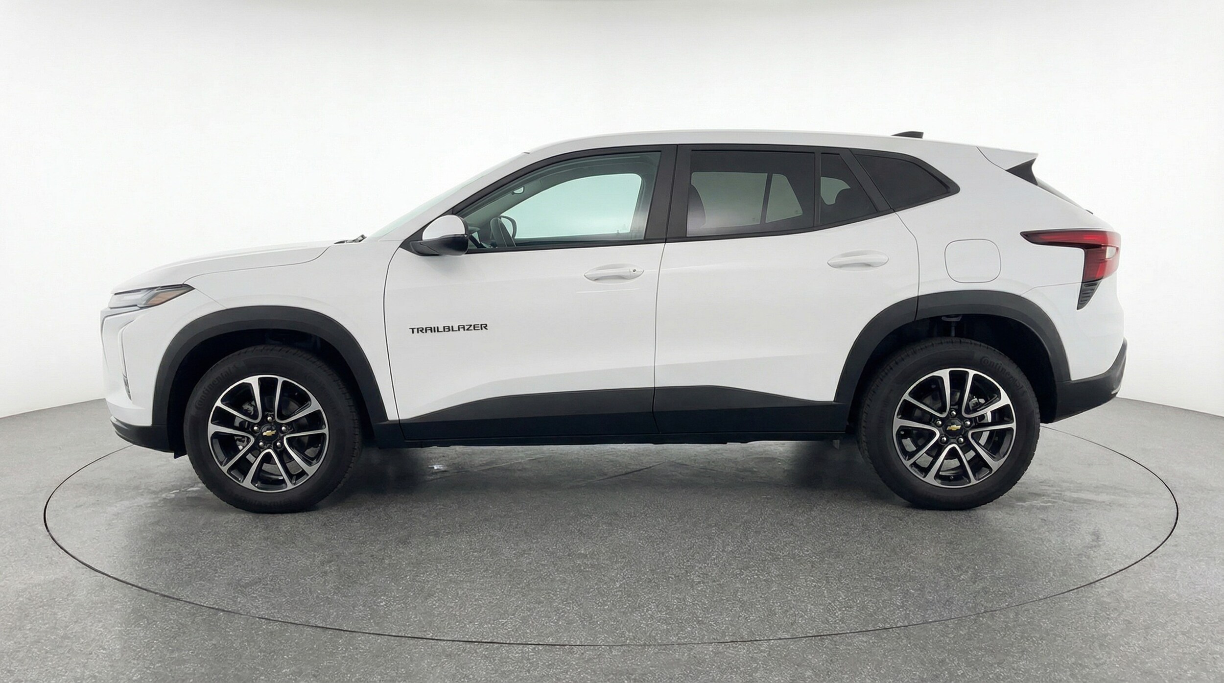 Thumbnail: 2025 Chevrolet TrailBlazer - 4