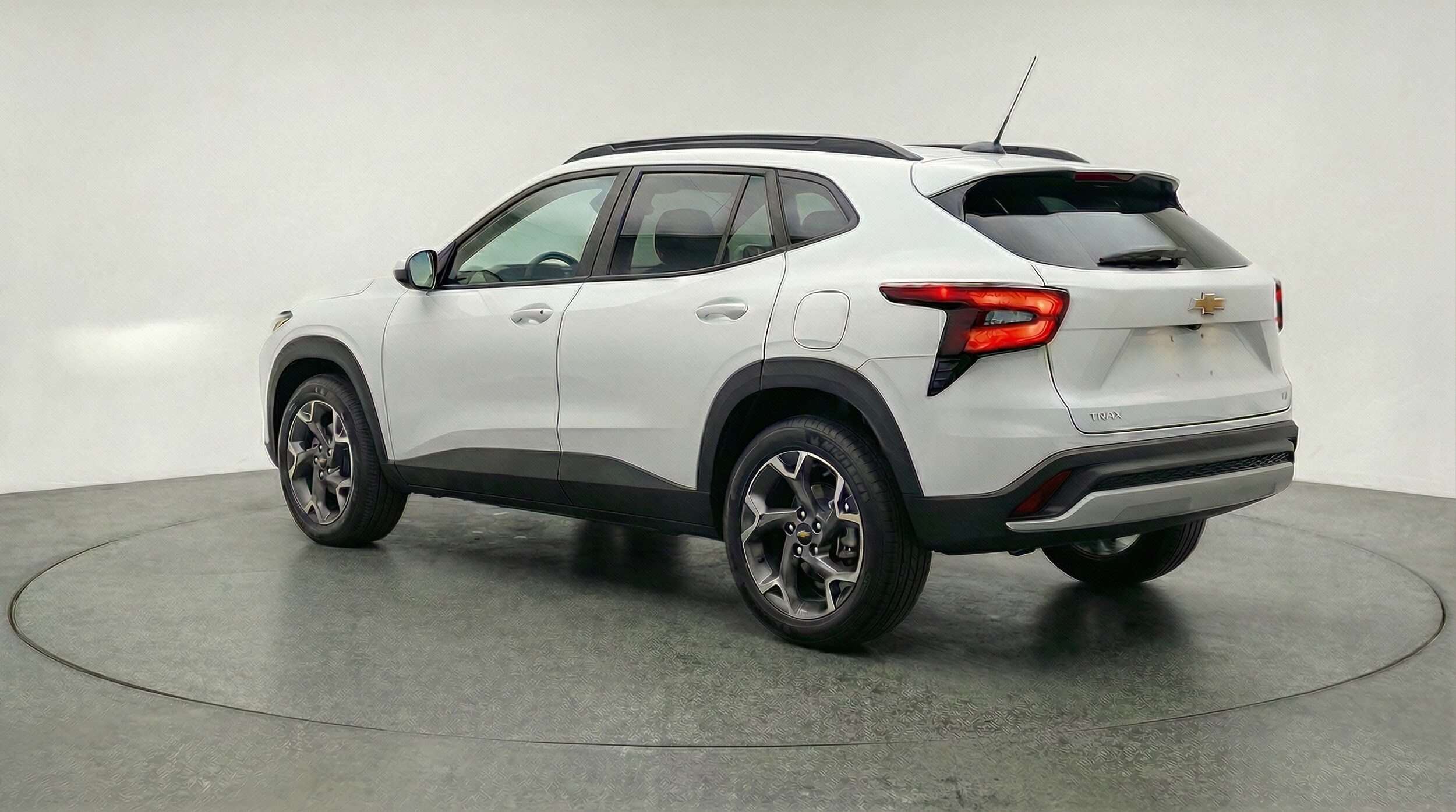 Thumbnail: 2025 Chevrolet Trax - 5