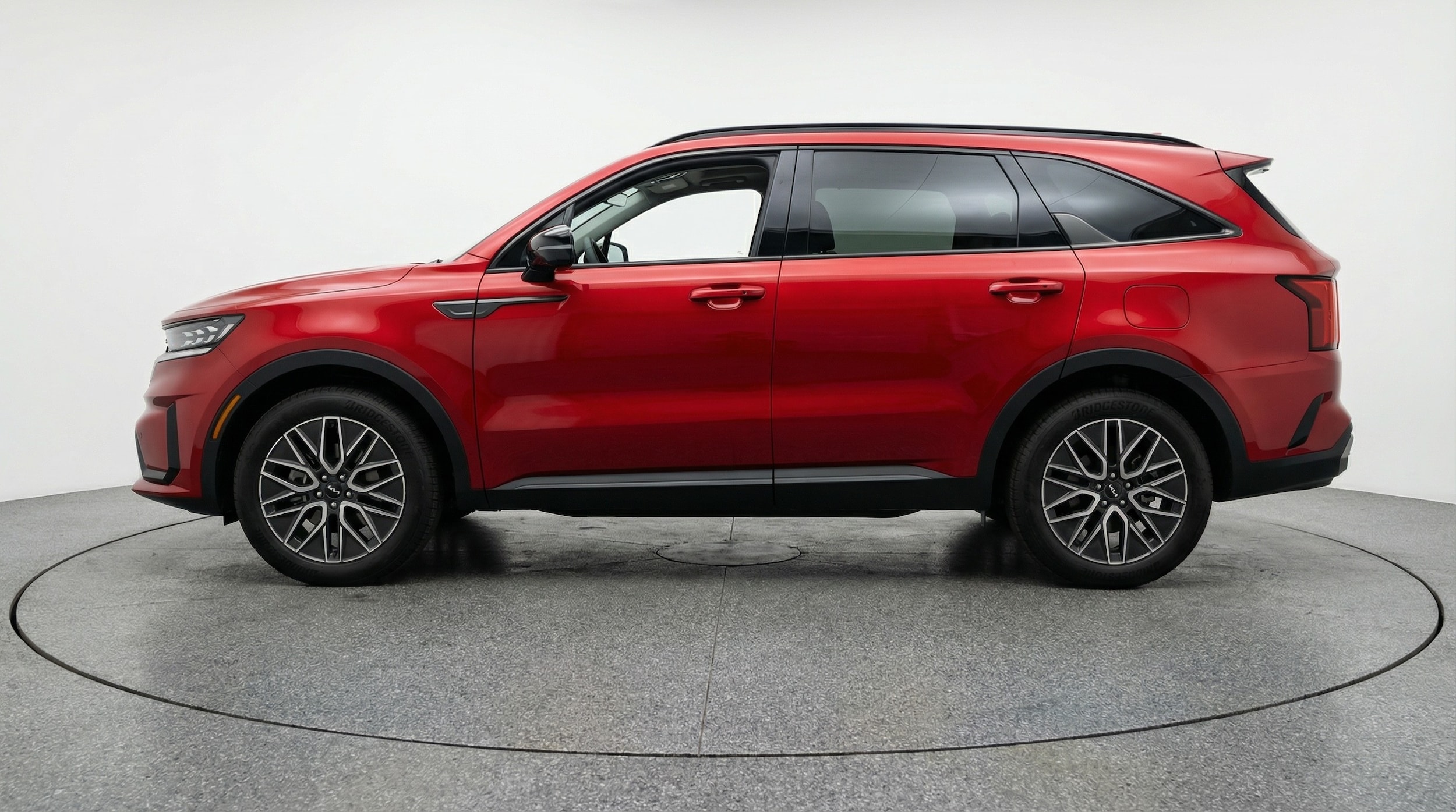 Thumbnail: 2024 Kia Sorento - 4