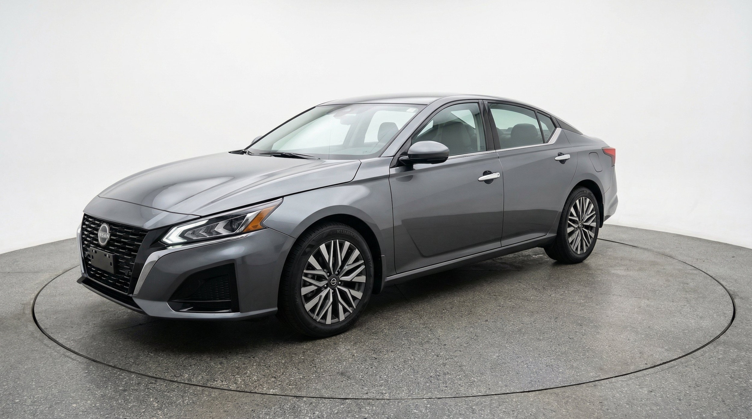 Thumbnail: 2025 Nissan Altima - 3