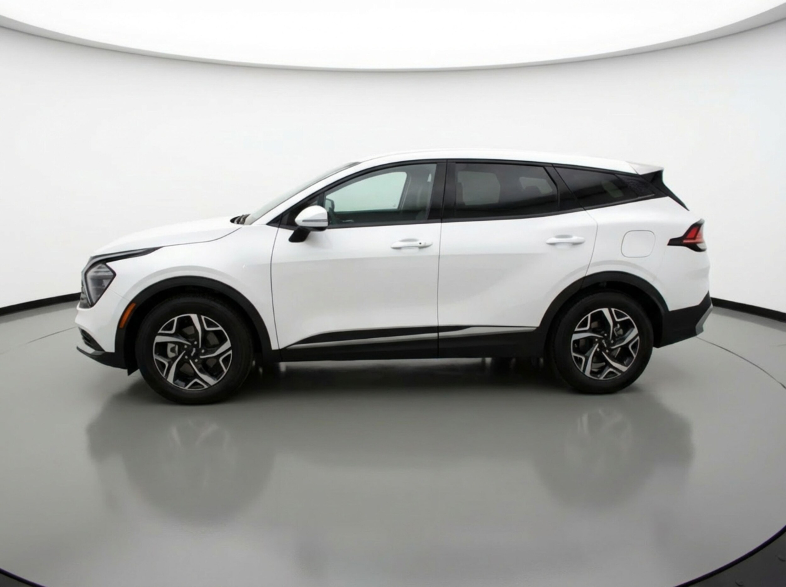 Thumbnail: 2025 Kia Sportage - 4