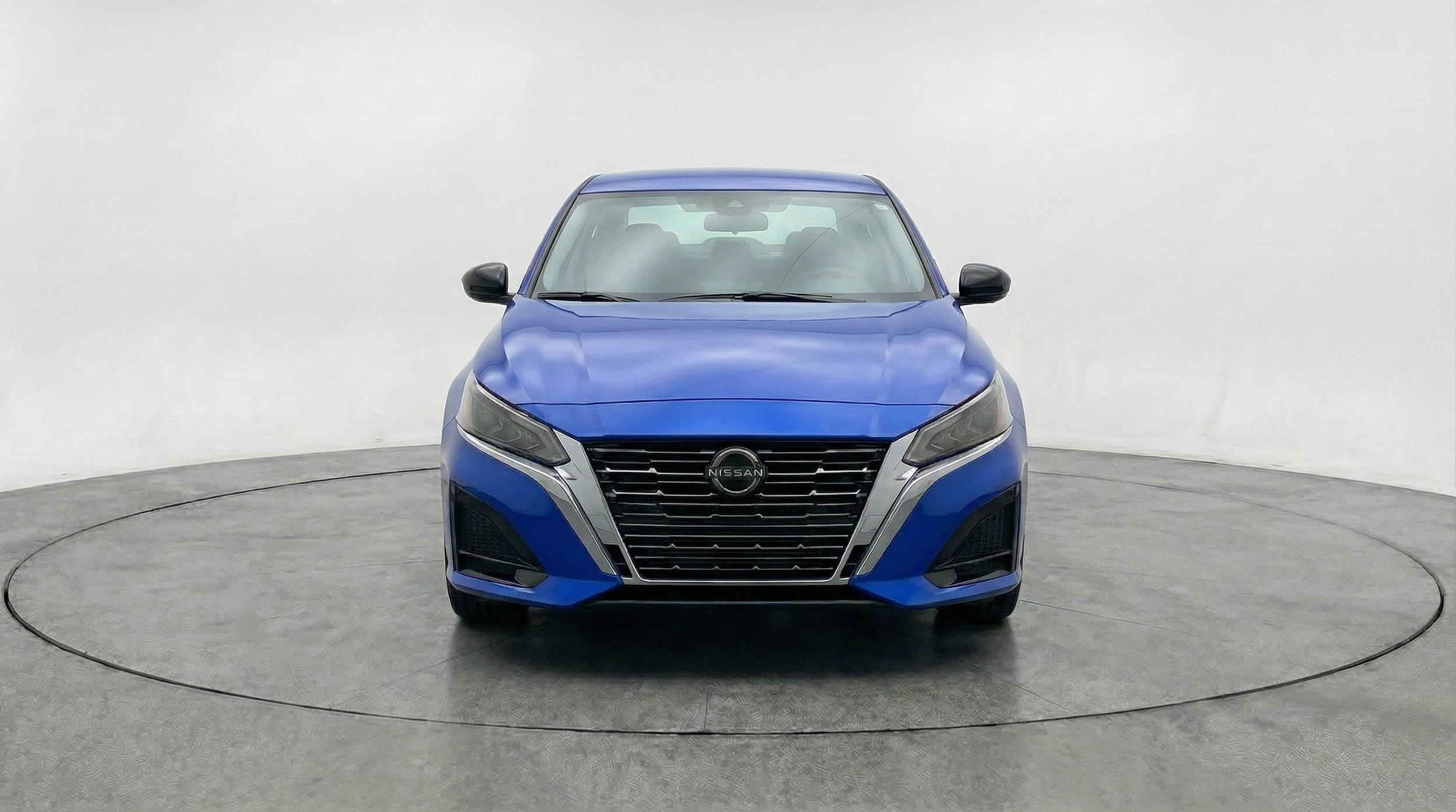 Thumbnail: 2025 Nissan Altima - 2