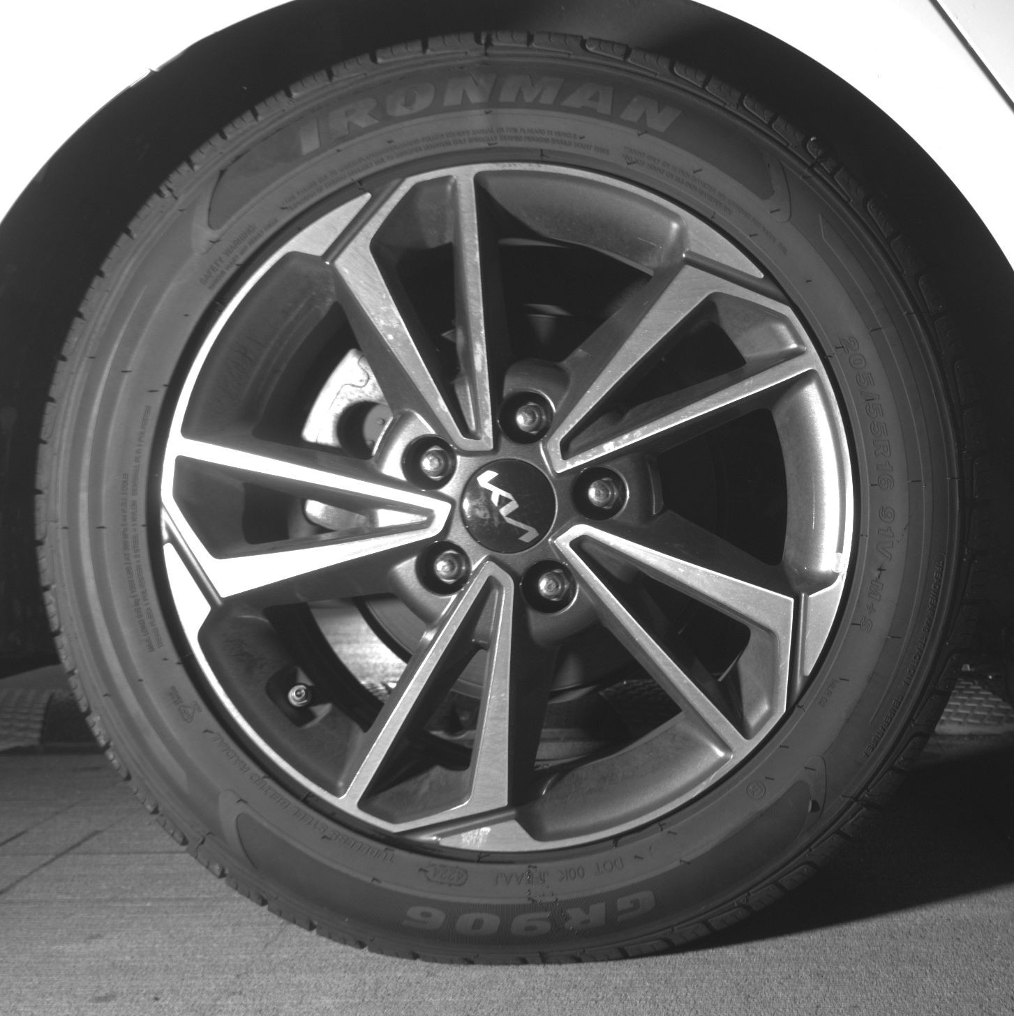 Thumbnail: 2024 Kia Forte - 17