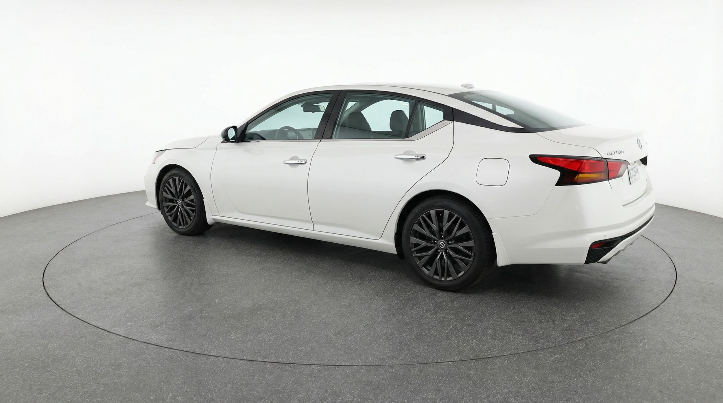 Thumbnail: 2025 Nissan Altima - 5