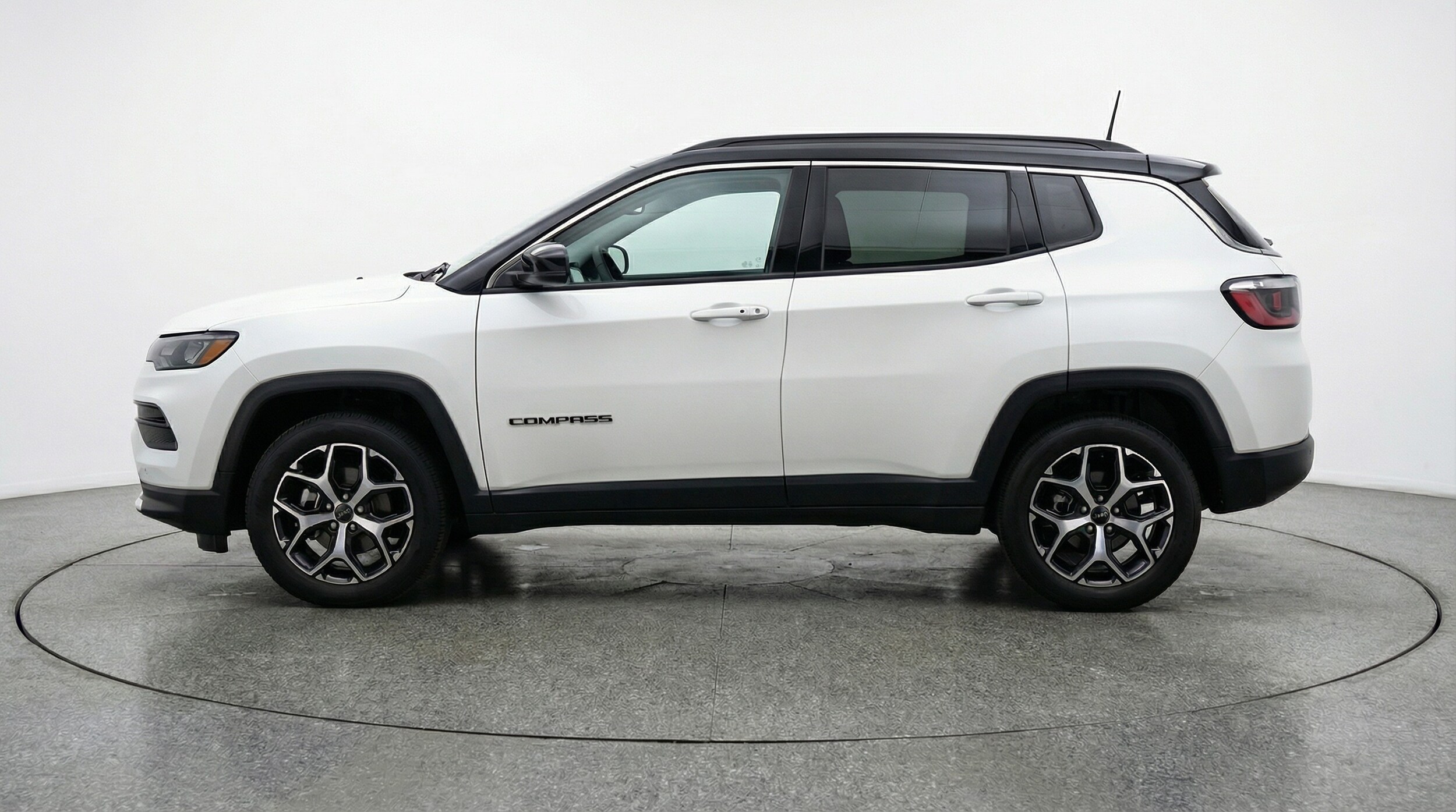 Thumbnail: 2025 Jeep Compass - 4