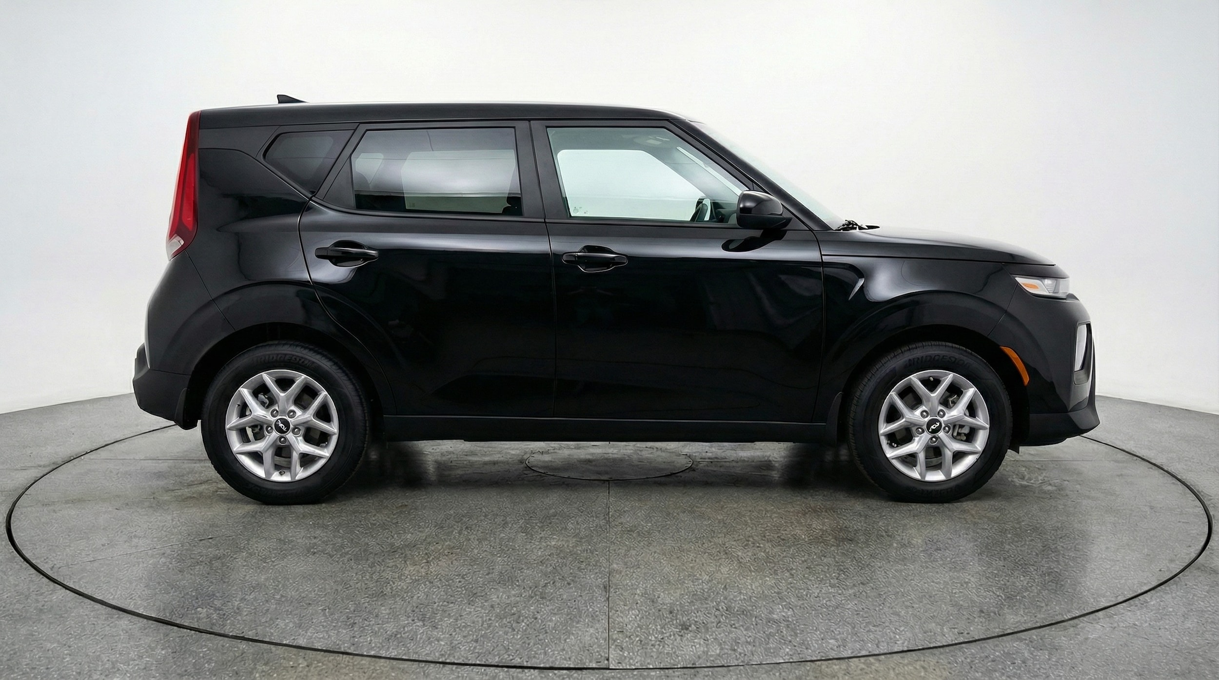 Thumbnail: 2025 Kia Soul - 8