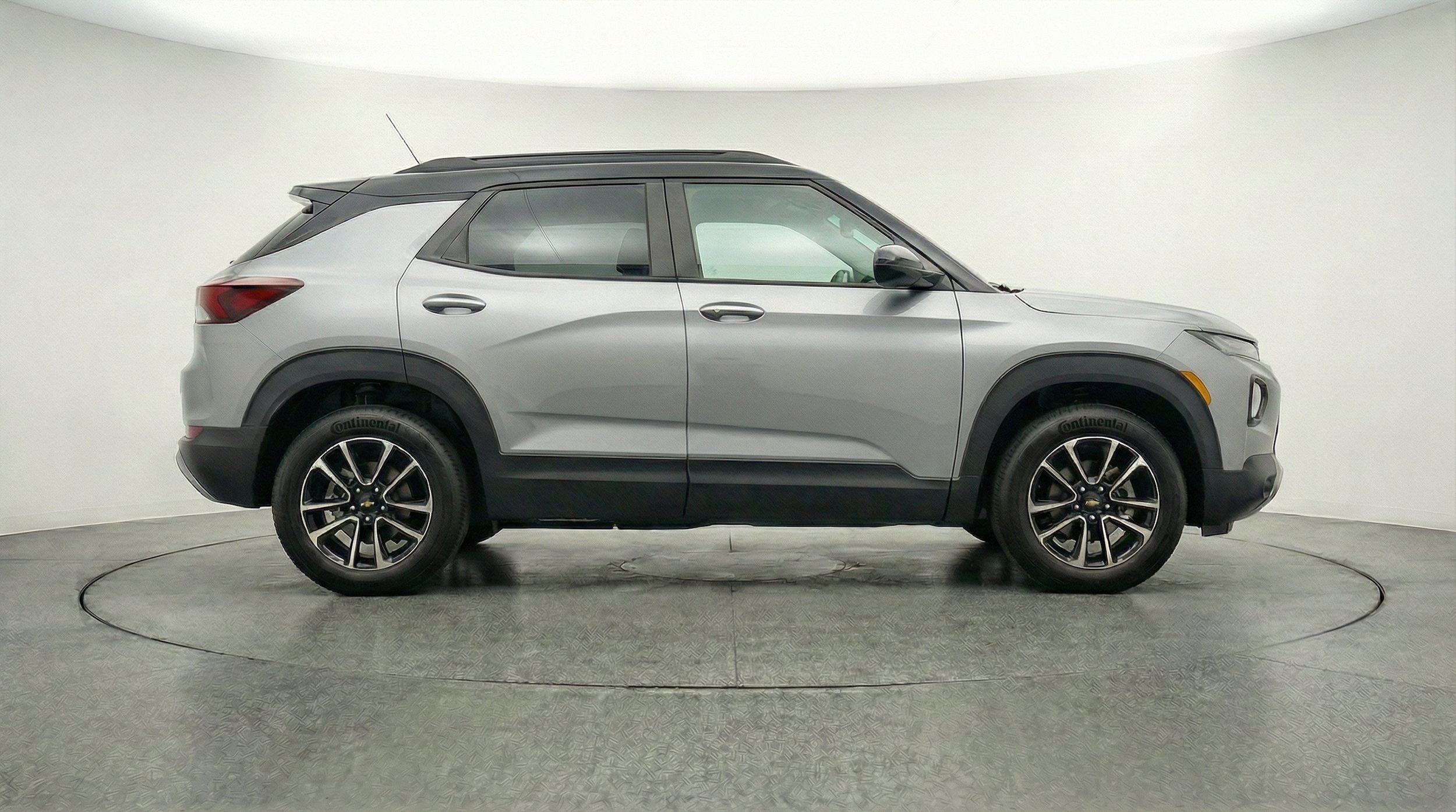 Thumbnail: 2025 Chevrolet TrailBlazer - 11