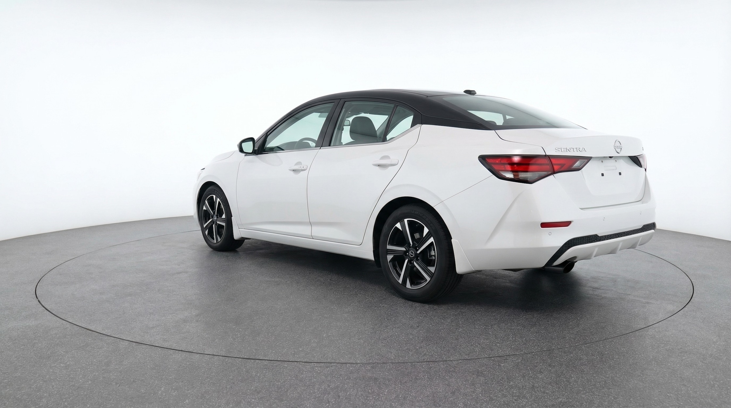 Thumbnail: 2025 Nissan Sentra - 5