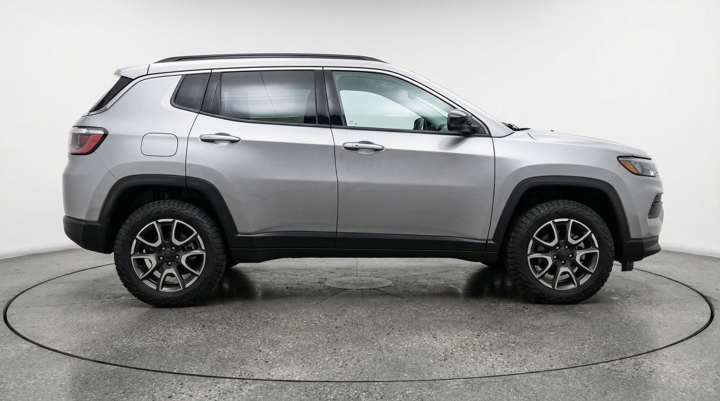Thumbnail: 2025 Jeep Compass - 8
