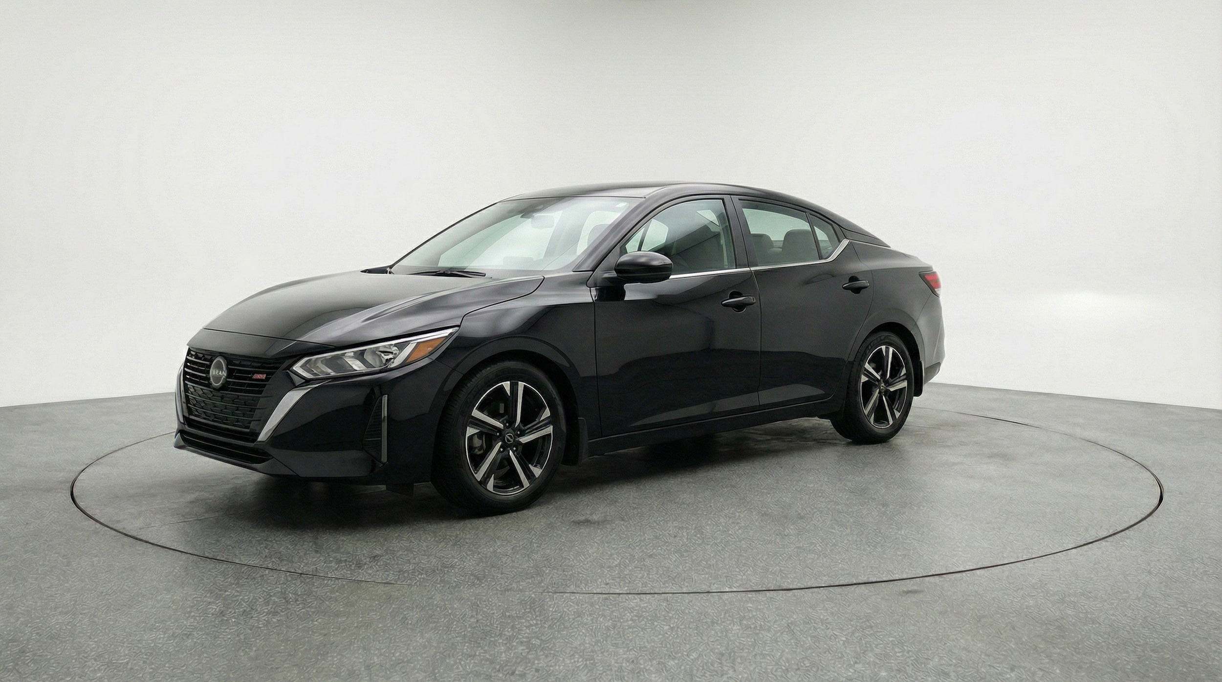 Thumbnail: 2025 Nissan Sentra - 3