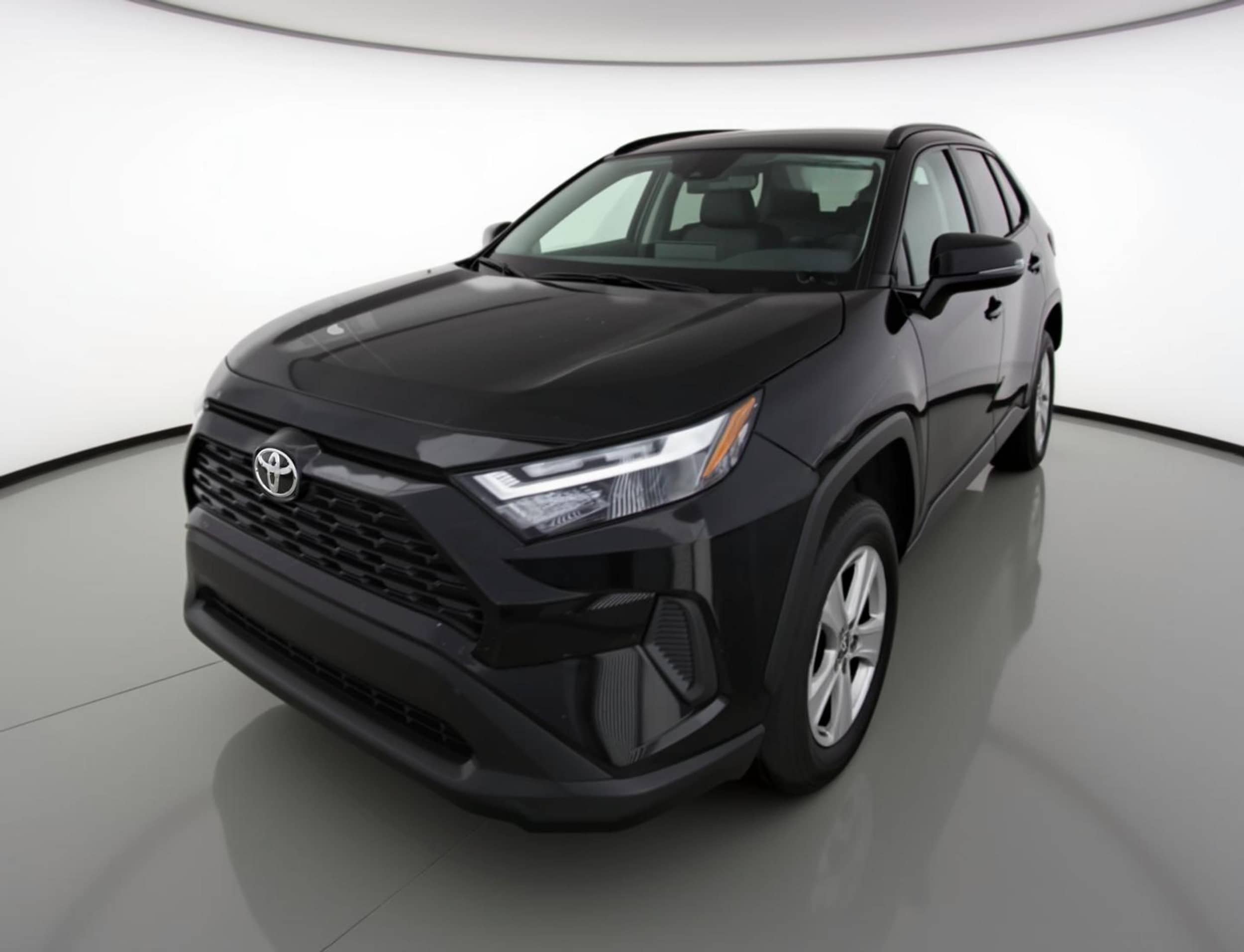 Thumbnail: 2025 Toyota RAV4 - 3