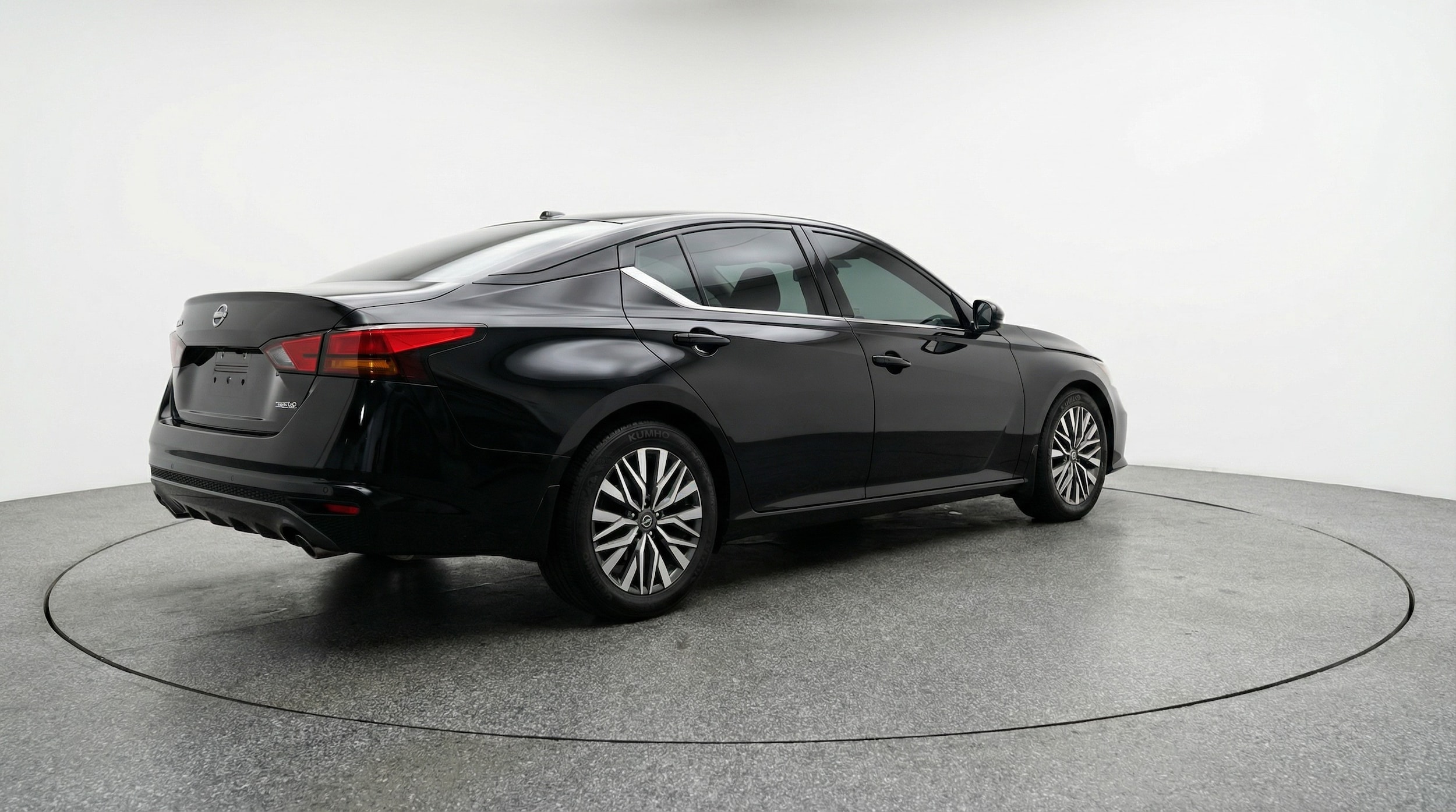 Thumbnail: 2025 Nissan Altima - 7