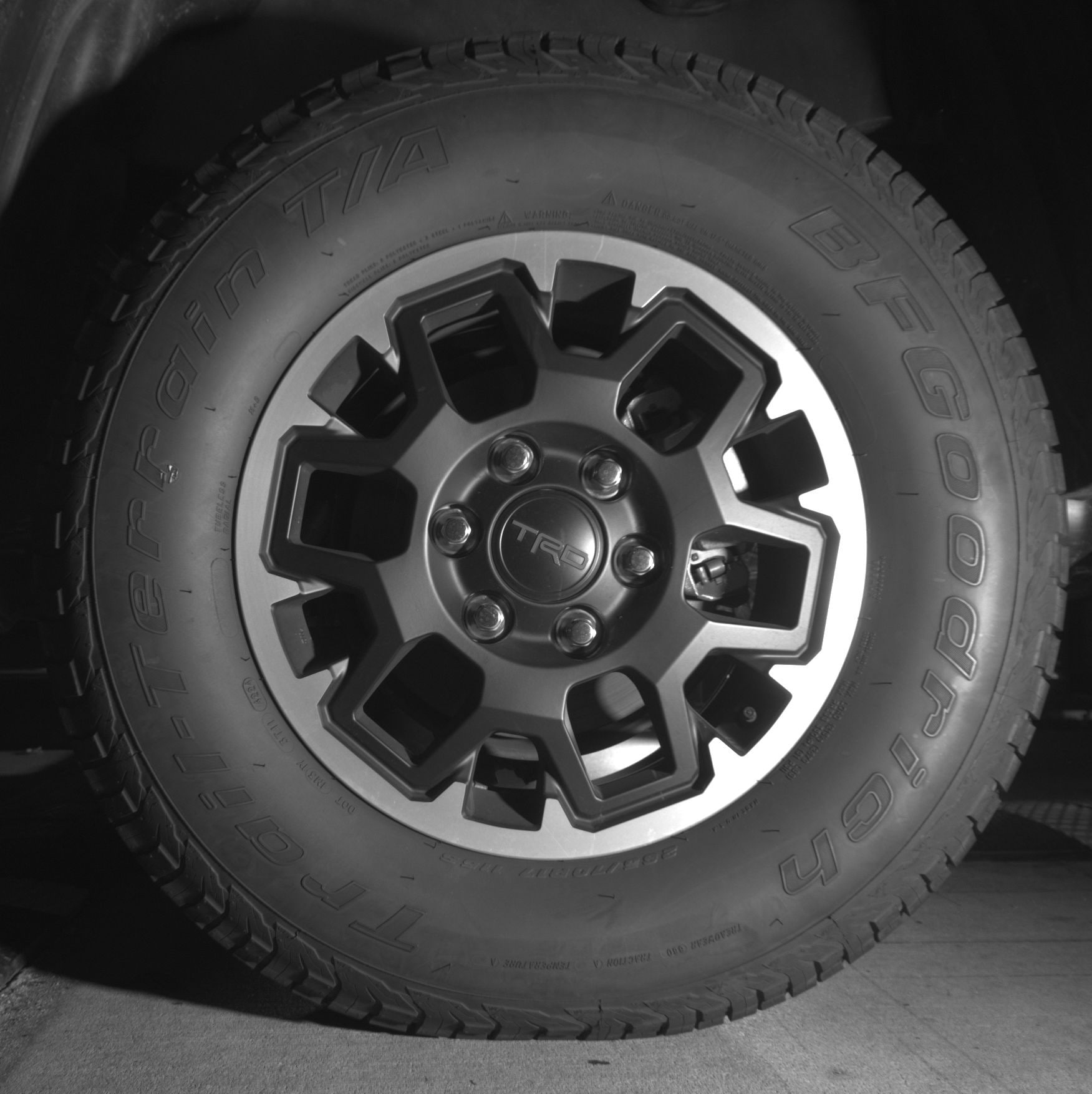 Thumbnail: 2025 Toyota Tacoma - 11