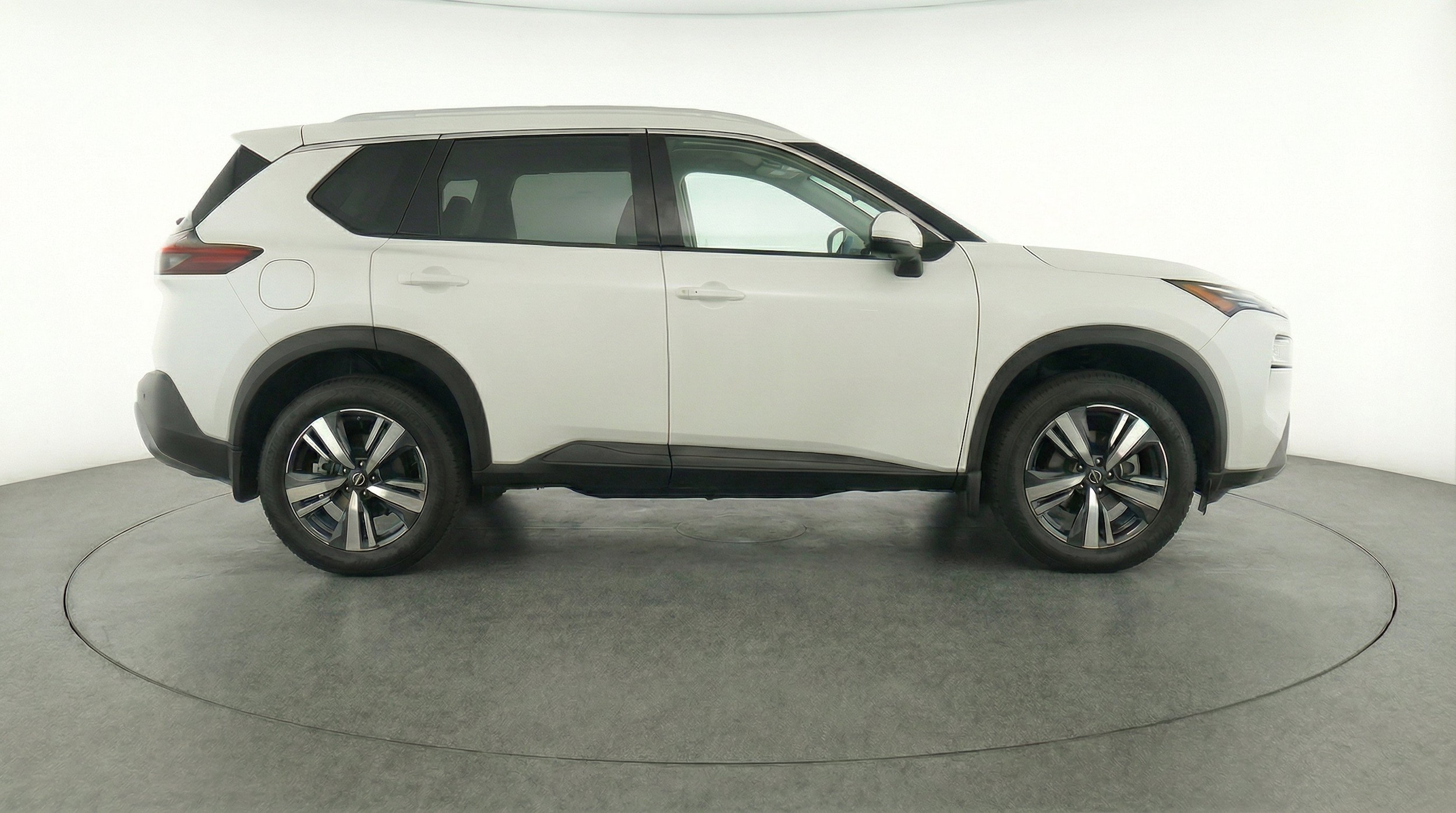 Thumbnail: 2026 Nissan Rogue - 10