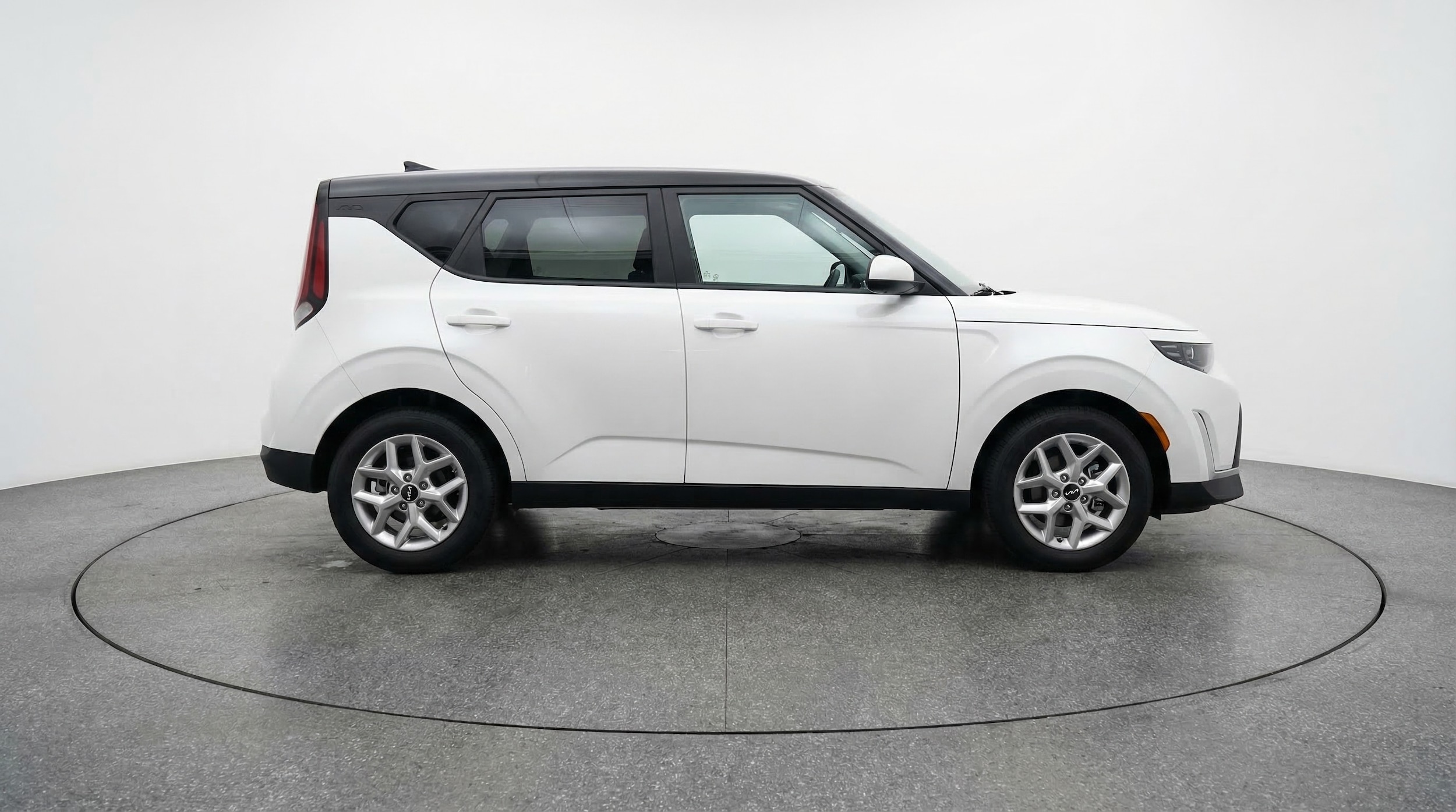 Thumbnail: 2025 Kia Soul - 8