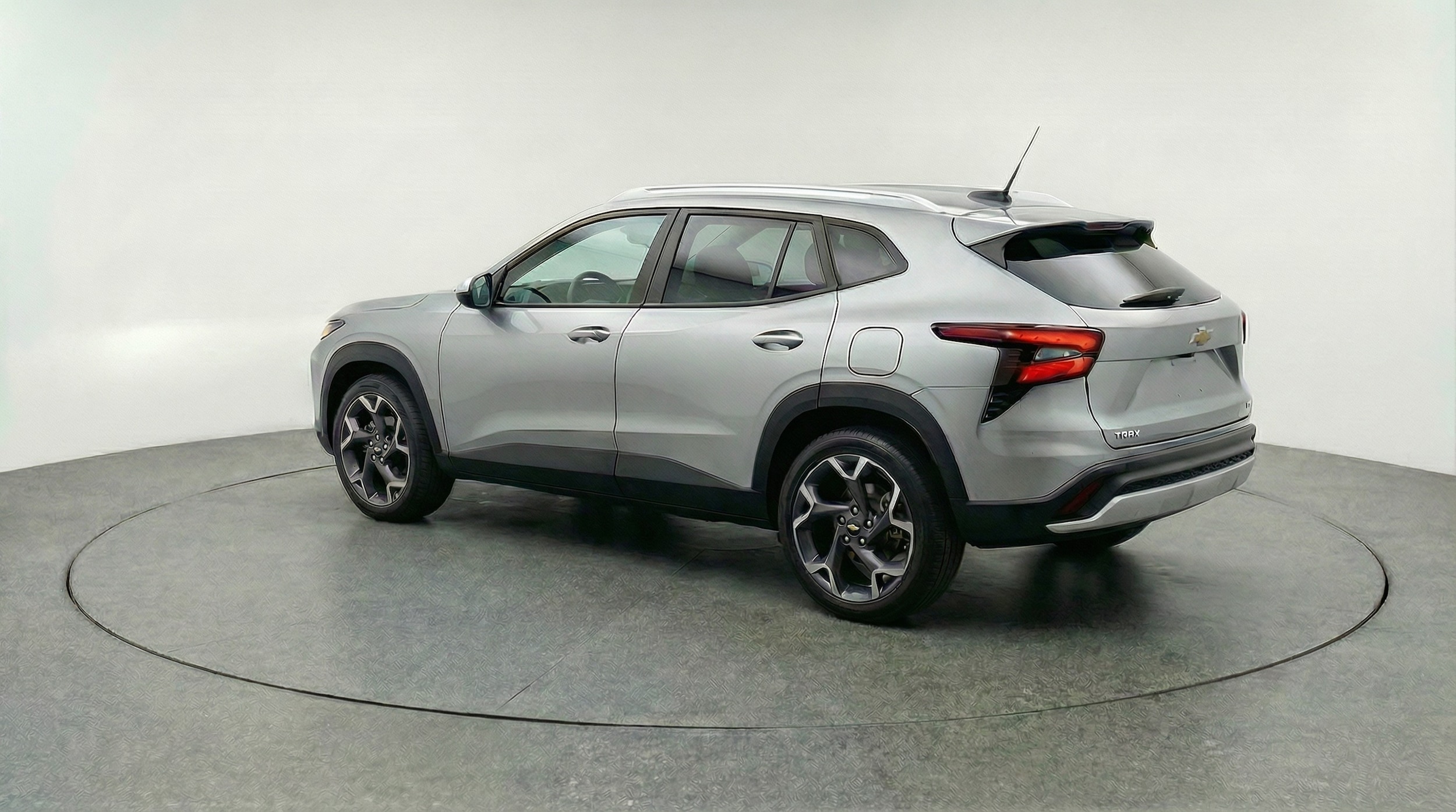 Thumbnail: 2025 Chevrolet Trax - 5