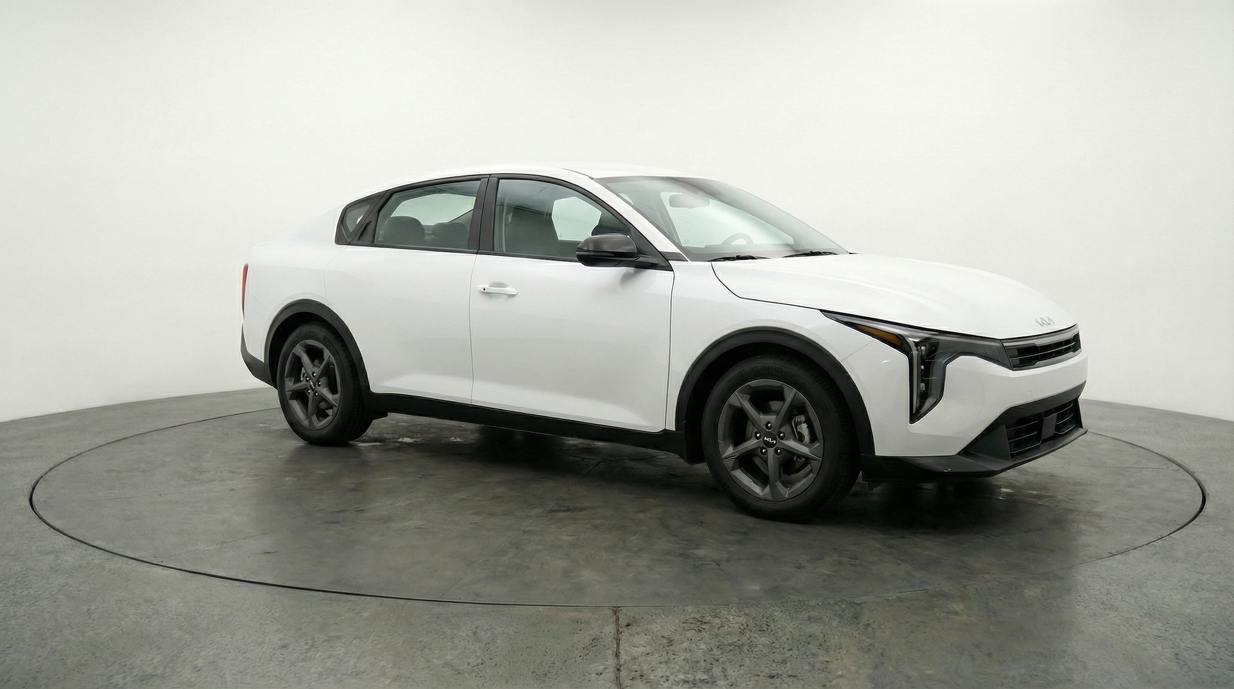 Thumbnail: 2025 Kia K4 - 1